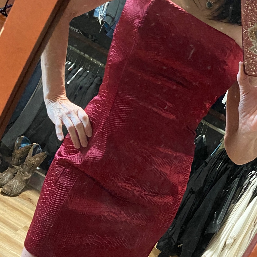 Silk Italian made stunner